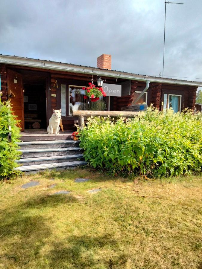 Hotel Laetasenonmajat Enontekiö Esterno foto